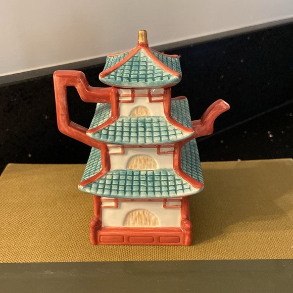 Big Ben & Chinese Asian Pagoda Fitz and Floyd Miniature Teapots Around The World - Picture 4 of 15